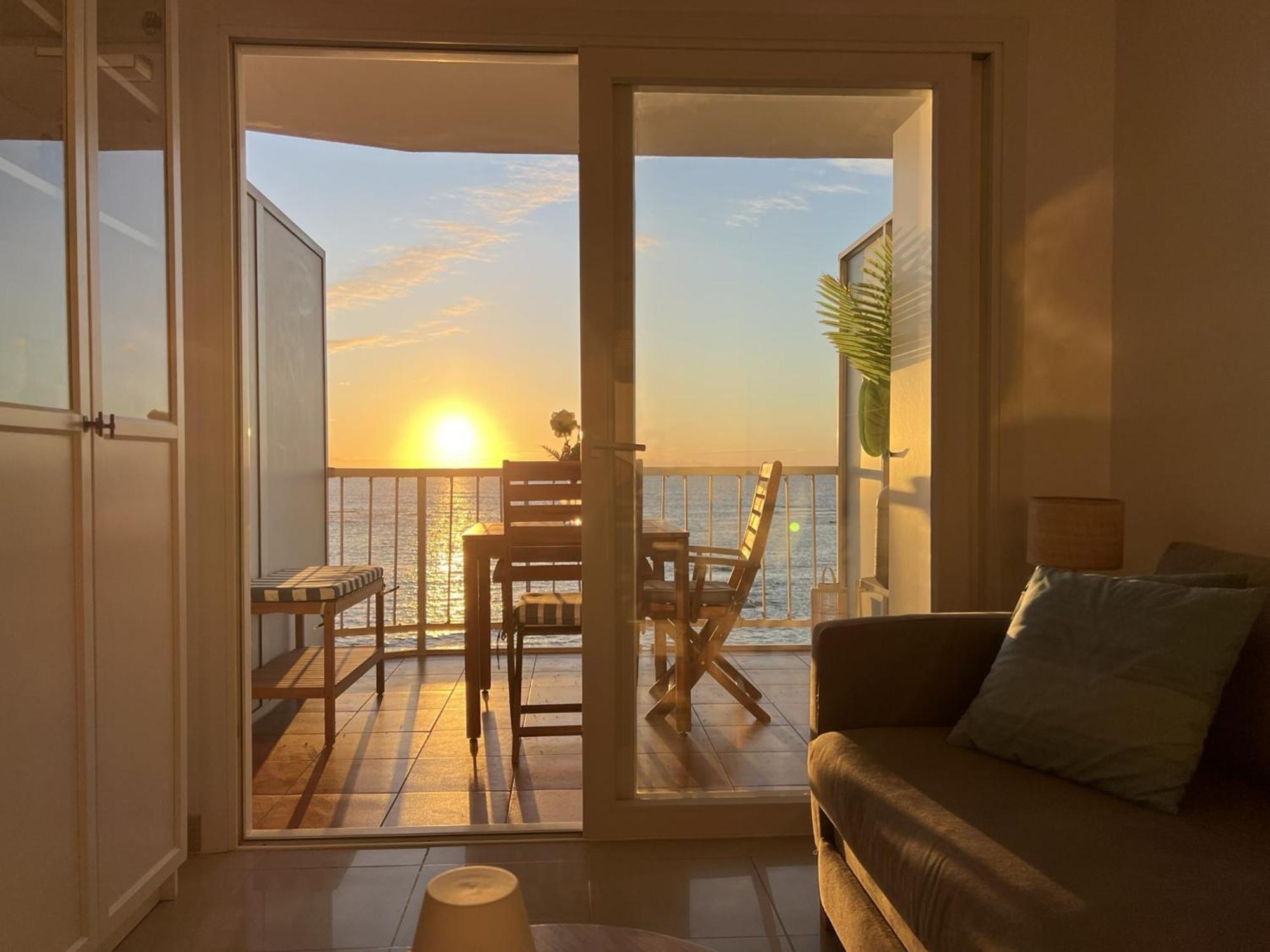 Apartamento Primera Linea Playa Las Palmas de Gran Canaria Luaran gambar